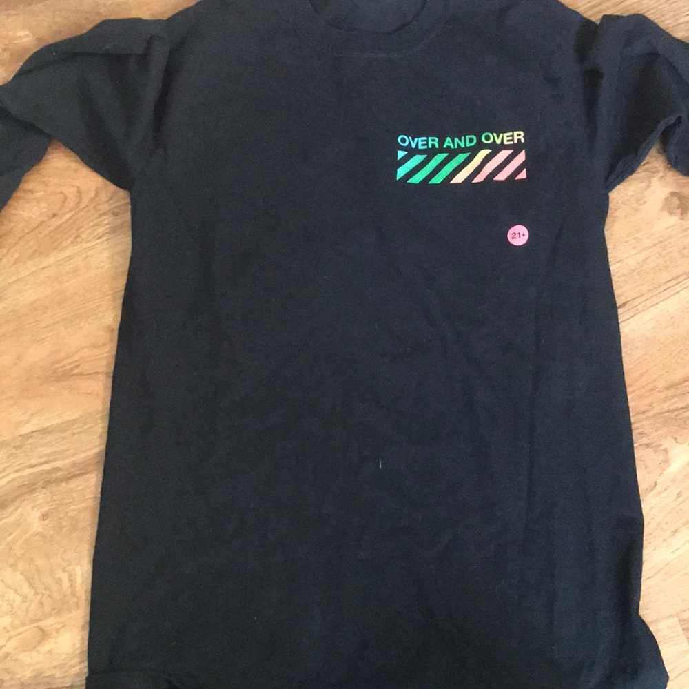 Long sleeve black top man tee